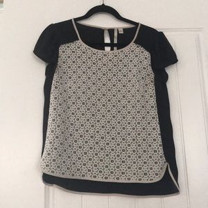 Lauren Conrad black and white top